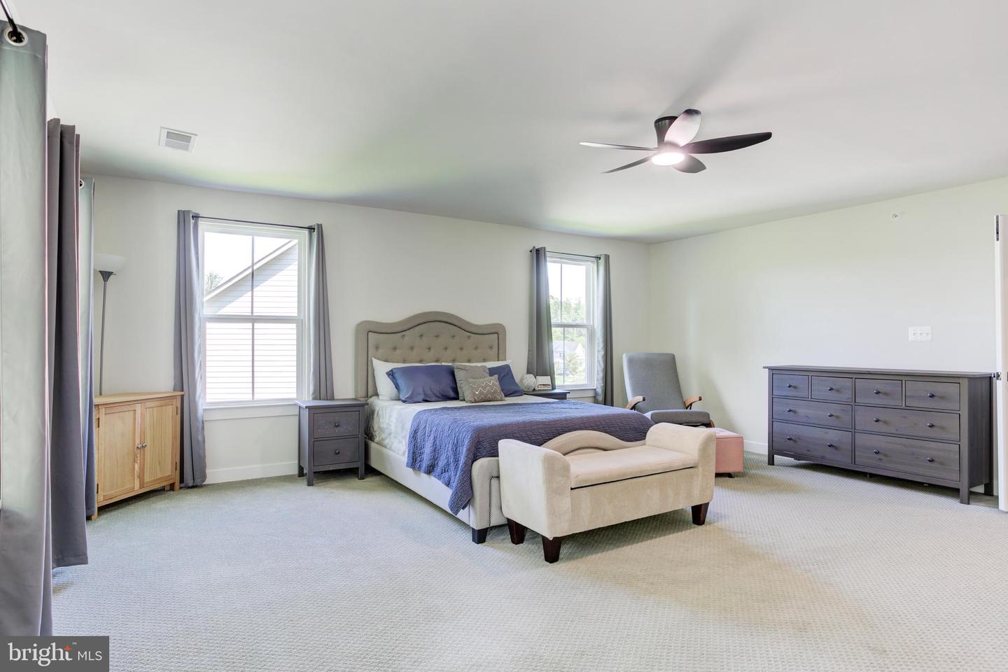 2346 SWEET PEPPERBRUSH LOOP, DUMFRIES, Virginia 22026, 5 Bedrooms Bedrooms, ,4 BathroomsBathrooms,Residential,For sale,2346 SWEET PEPPERBRUSH LOOP,VAPW2095484 MLS # VAPW2095484