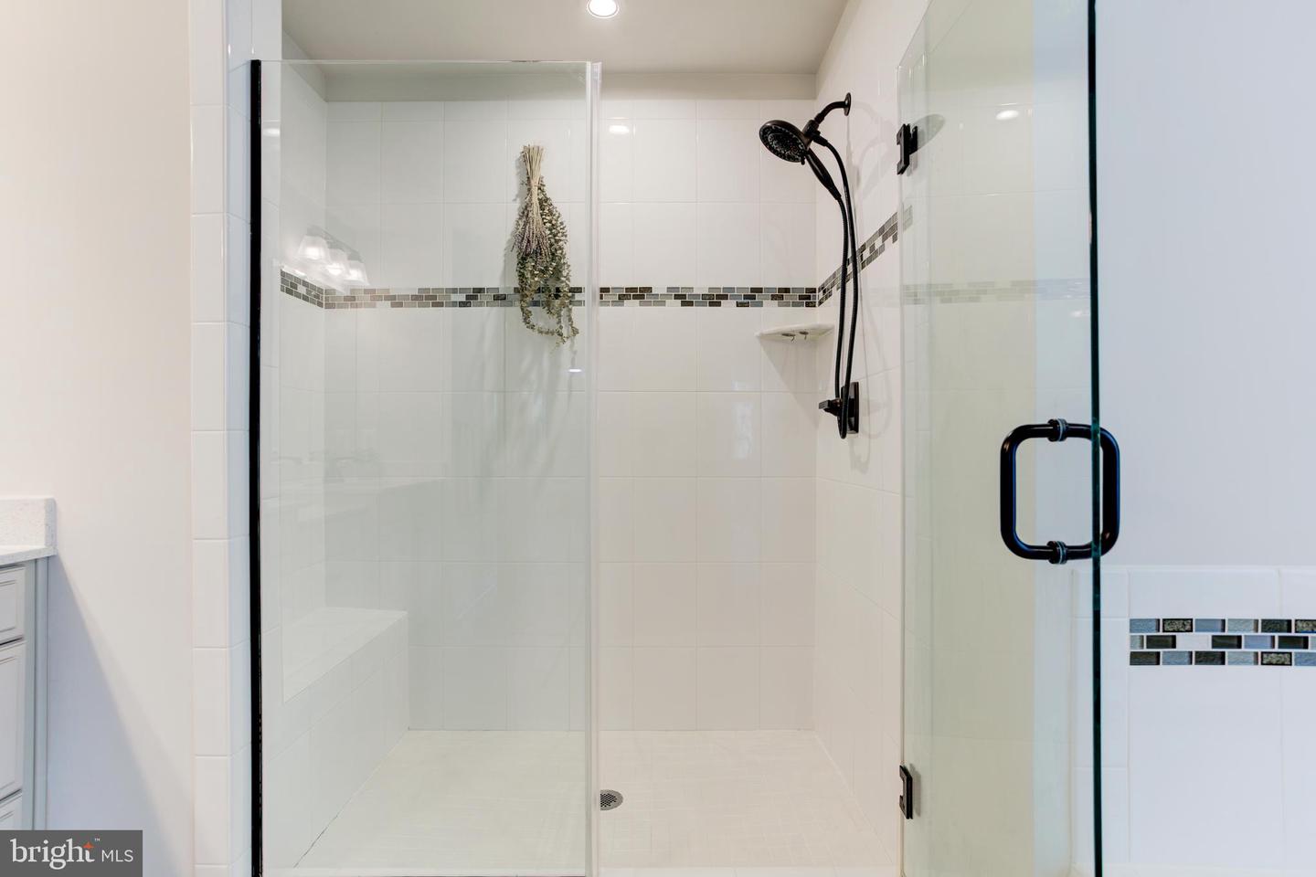 2346 SWEET PEPPERBRUSH LOOP, DUMFRIES, Virginia 22026, 5 Bedrooms Bedrooms, ,4 BathroomsBathrooms,Residential,For sale,2346 SWEET PEPPERBRUSH LOOP,VAPW2095484 MLS # VAPW2095484
