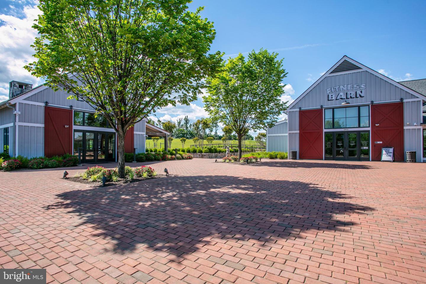 2346 SWEET PEPPERBRUSH LOOP, DUMFRIES, Virginia 22026, 5 Bedrooms Bedrooms, ,4 BathroomsBathrooms,Residential,For sale,2346 SWEET PEPPERBRUSH LOOP,VAPW2095484 MLS # VAPW2095484