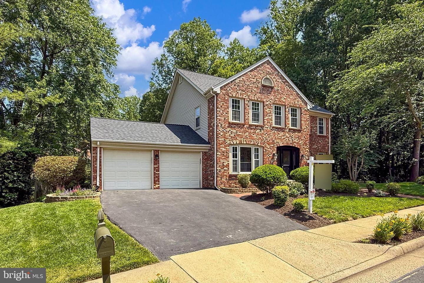 9200 DOROTHY LN, SPRINGFIELD, Virginia 22153, 5 Bedrooms Bedrooms, ,3 BathroomsBathrooms,Residential,For sale,9200 DOROTHY LN,VAFX2242992 MLS # VAFX2242992