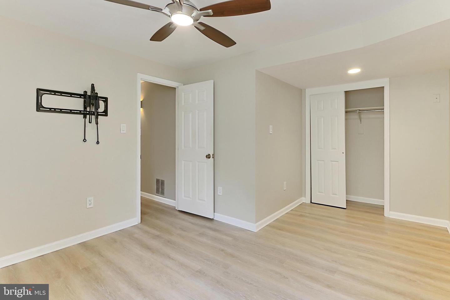 9200 DOROTHY LN, SPRINGFIELD, Virginia 22153, 5 Bedrooms Bedrooms, ,3 BathroomsBathrooms,Residential,For sale,9200 DOROTHY LN,VAFX2242992 MLS # VAFX2242992