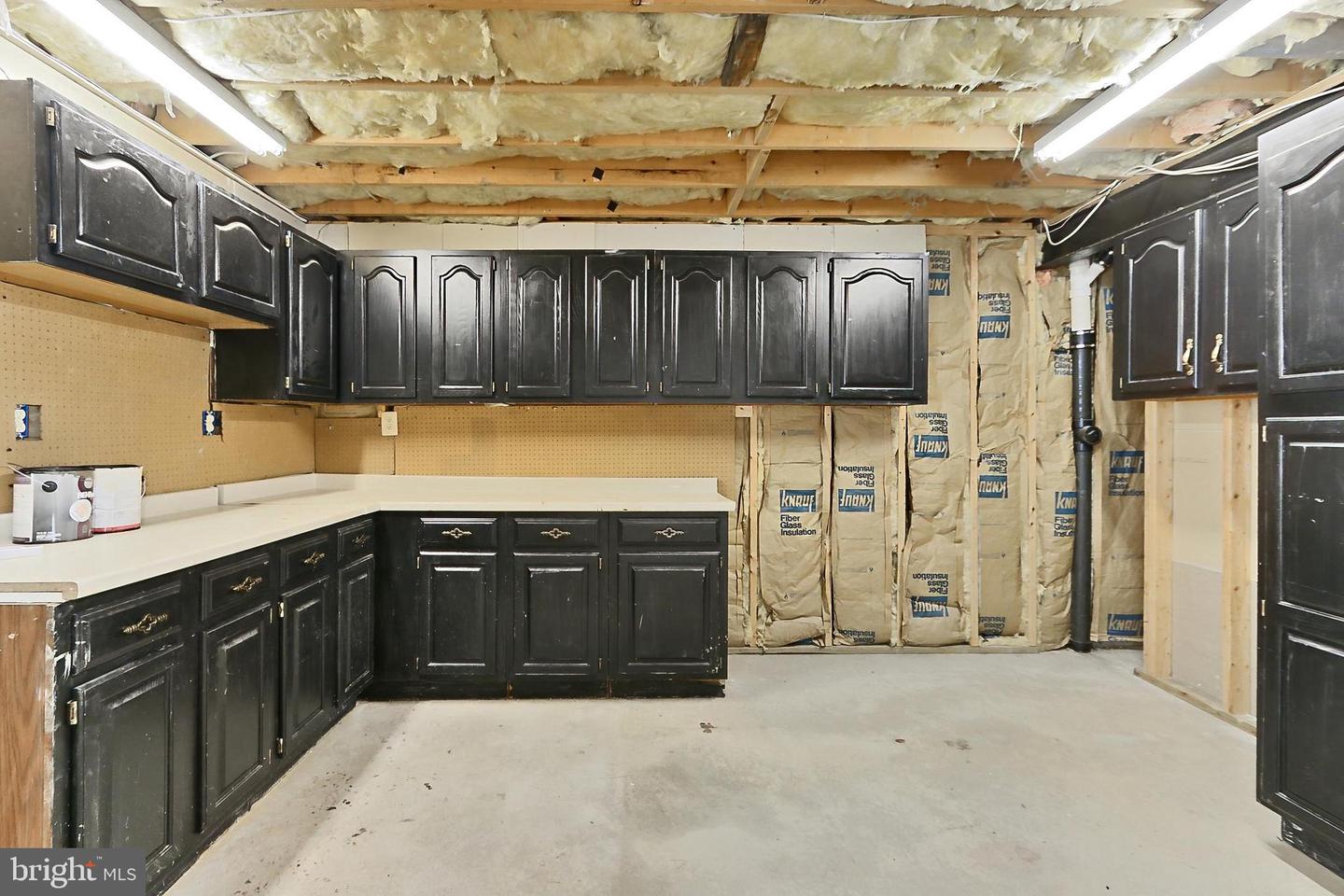 9200 DOROTHY LN, SPRINGFIELD, Virginia 22153, 5 Bedrooms Bedrooms, ,3 BathroomsBathrooms,Residential,For sale,9200 DOROTHY LN,VAFX2242992 MLS # VAFX2242992