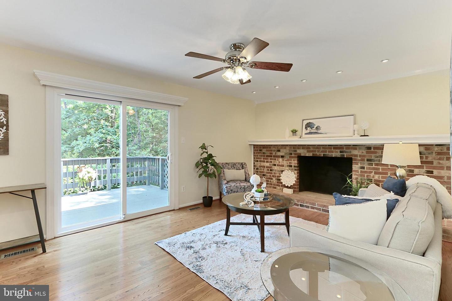 9200 DOROTHY LN, SPRINGFIELD, Virginia 22153, 5 Bedrooms Bedrooms, ,3 BathroomsBathrooms,Residential,For sale,9200 DOROTHY LN,VAFX2242992 MLS # VAFX2242992