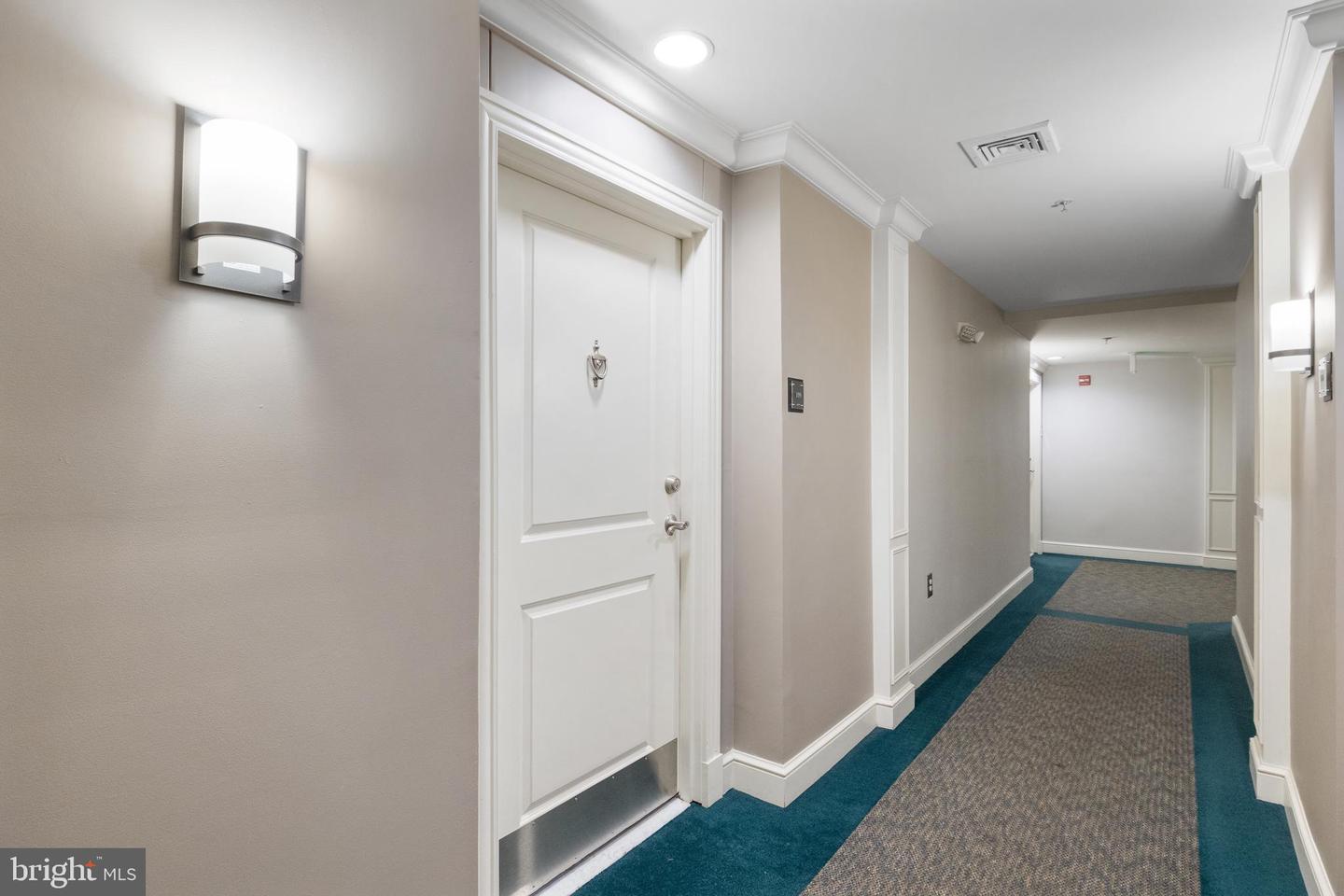 2665 PROSPERITY AVE #109, FAIRFAX, Virginia 22031, 2 Bedrooms Bedrooms, ,2 BathroomsBathrooms,Residential,For sale,2665 PROSPERITY AVE #109,VAFX2243428 MLS # VAFX2243428