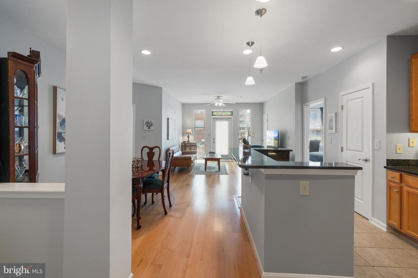 2665 PROSPERITY AVE #109, FAIRFAX, Virginia 22031, 2 Bedrooms Bedrooms, ,2 BathroomsBathrooms,Residential,For sale,2665 PROSPERITY AVE #109,VAFX2243428 MLS # VAFX2243428