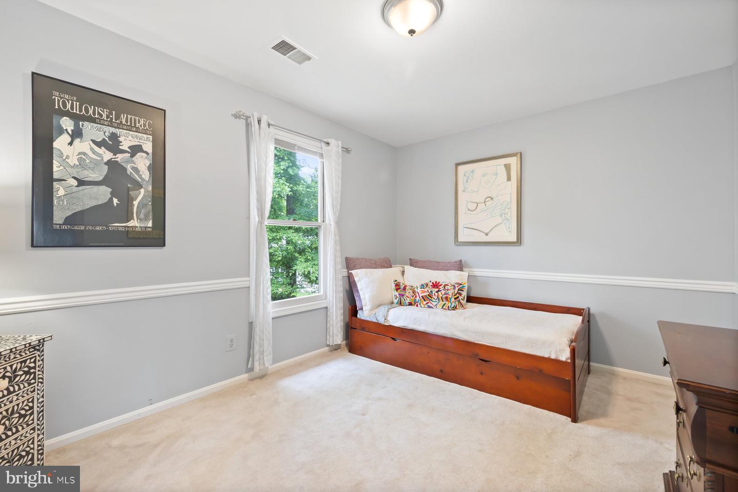 9300 OLIVIA PL, BURKE, Virginia 22015, 5 Bedrooms Bedrooms, ,3 BathroomsBathrooms,Residential,For sale,9300 OLIVIA PL,VAFX2243448 MLS # VAFX2243448