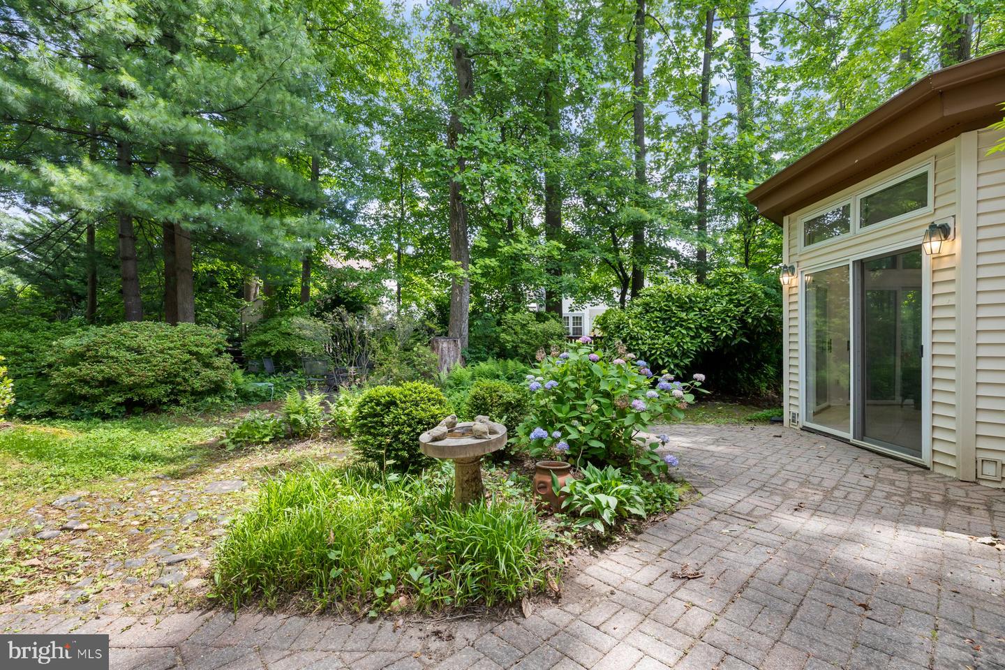 9300 OLIVIA PL, BURKE, Virginia 22015, 5 Bedrooms Bedrooms, ,3 BathroomsBathrooms,Residential,For sale,9300 OLIVIA PL,VAFX2243448 MLS # VAFX2243448