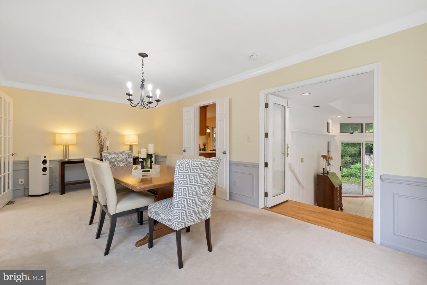 9300 OLIVIA PL, BURKE, Virginia 22015, 5 Bedrooms Bedrooms, ,3 BathroomsBathrooms,Residential,For sale,9300 OLIVIA PL,VAFX2243448 MLS # VAFX2243448