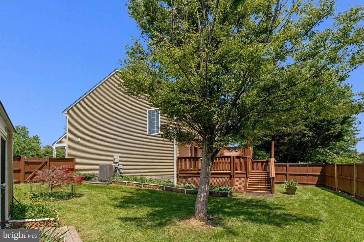 1011 FORBES CT NE, LEESBURG, Virginia 20176, 2 Bedrooms Bedrooms, ,3 BathroomsBathrooms,Residential,For sale,1011 FORBES CT NE,VALO2097938 MLS # VALO2097938