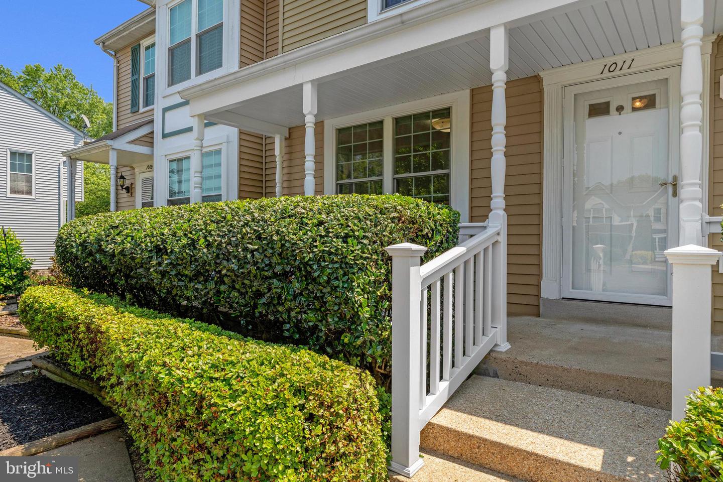 1011 FORBES CT NE, LEESBURG, Virginia 20176, 2 Bedrooms Bedrooms, ,3 BathroomsBathrooms,Residential,For sale,1011 FORBES CT NE,VALO2097938 MLS # VALO2097938