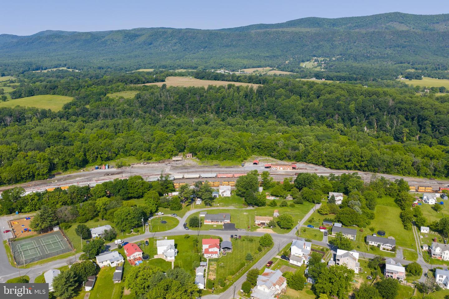 203 SECOND ST, SHENANDOAH, Virginia 22849, 4 Bedrooms Bedrooms, ,1 BathroomBathrooms,Residential,For sale,203 SECOND ST,VAPA2004958 MLS # VAPA2004958 203 SECOND ST, SHENANDOAH, Virginia 22849, 4 Bedrooms Bedrooms, ,1 BathroomBathrooms,Residential,For sale,203 SECOND ST,VAPA2004958 MLS # VAPA2004958