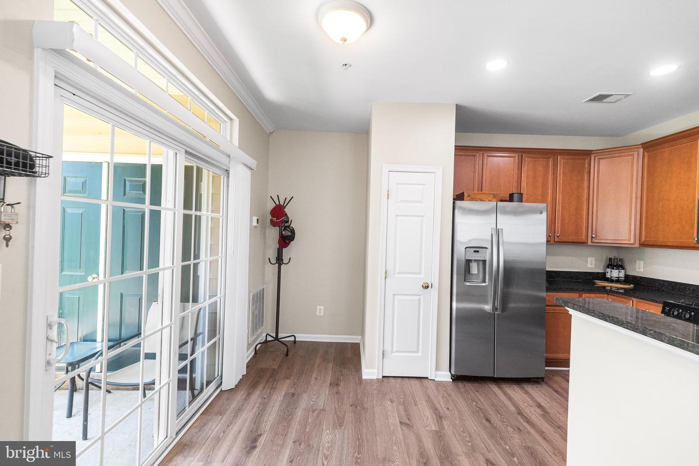 43825 HICKORY CORNER TER #104, ASHBURN, Virginia 20147, 2 Bedrooms Bedrooms, ,2 BathroomsBathrooms,Residential,For sale,43825 HICKORY CORNER TER #104,VALO2098032 MLS # VALO2098032