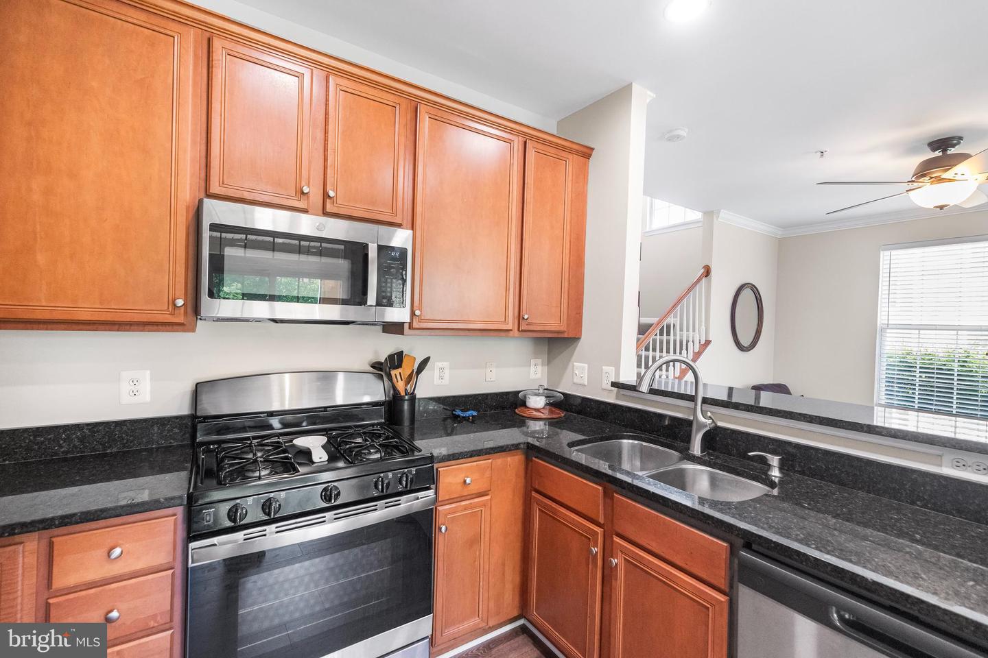 43825 HICKORY CORNER TER #104, ASHBURN, Virginia 20147, 2 Bedrooms Bedrooms, ,2 BathroomsBathrooms,Residential,For sale,43825 HICKORY CORNER TER #104,VALO2098032 MLS # VALO2098032