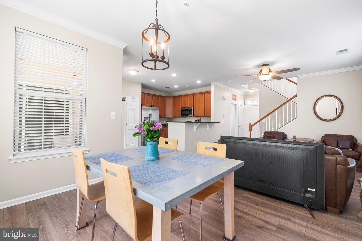 43825 HICKORY CORNER TER #104, ASHBURN, Virginia 20147, 2 Bedrooms Bedrooms, ,2 BathroomsBathrooms,Residential,For sale,43825 HICKORY CORNER TER #104,VALO2098032 MLS # VALO2098032