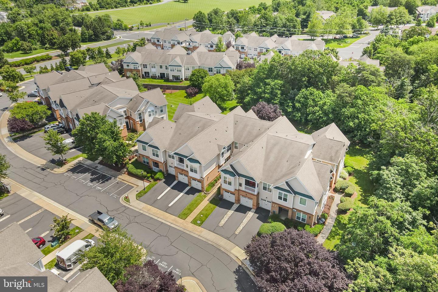 43825 HICKORY CORNER TER #104, ASHBURN, Virginia 20147, 2 Bedrooms Bedrooms, ,2 BathroomsBathrooms,Residential,For sale,43825 HICKORY CORNER TER #104,VALO2098032 MLS # VALO2098032