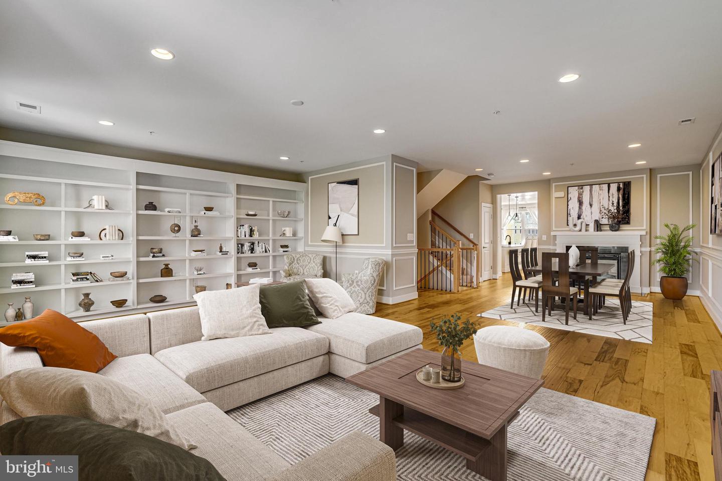 2110 POTOMAC AVE #102, ALEXANDRIA, Virginia 22301, 3 Bedrooms Bedrooms, ,2 BathroomsBathrooms,Residential,For sale,2110 POTOMAC AVE #102,VAAX2045784 MLS # VAAX2045784