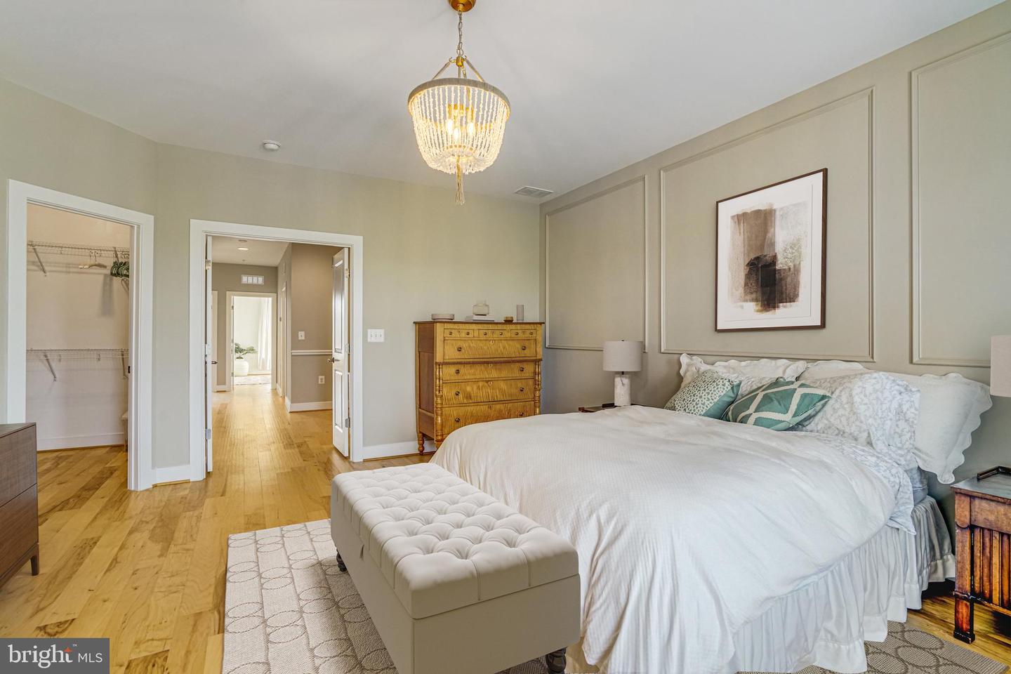 2110 POTOMAC AVE #102, ALEXANDRIA, Virginia 22301, 3 Bedrooms Bedrooms, ,2 BathroomsBathrooms,Residential,For sale,2110 POTOMAC AVE #102,VAAX2045784 MLS # VAAX2045784