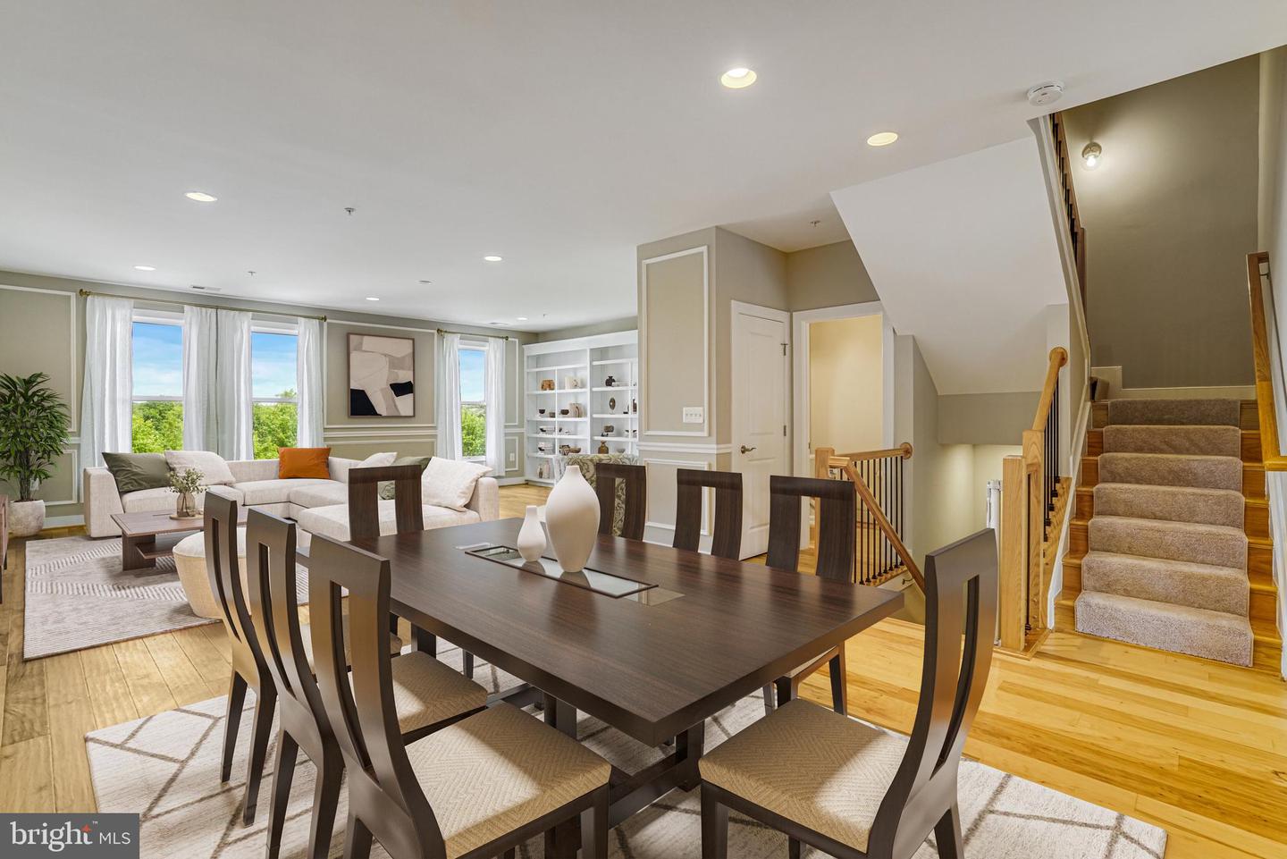 2110 POTOMAC AVE #102, ALEXANDRIA, Virginia 22301, 3 Bedrooms Bedrooms, ,2 BathroomsBathrooms,Residential,For sale,2110 POTOMAC AVE #102,VAAX2045784 MLS # VAAX2045784