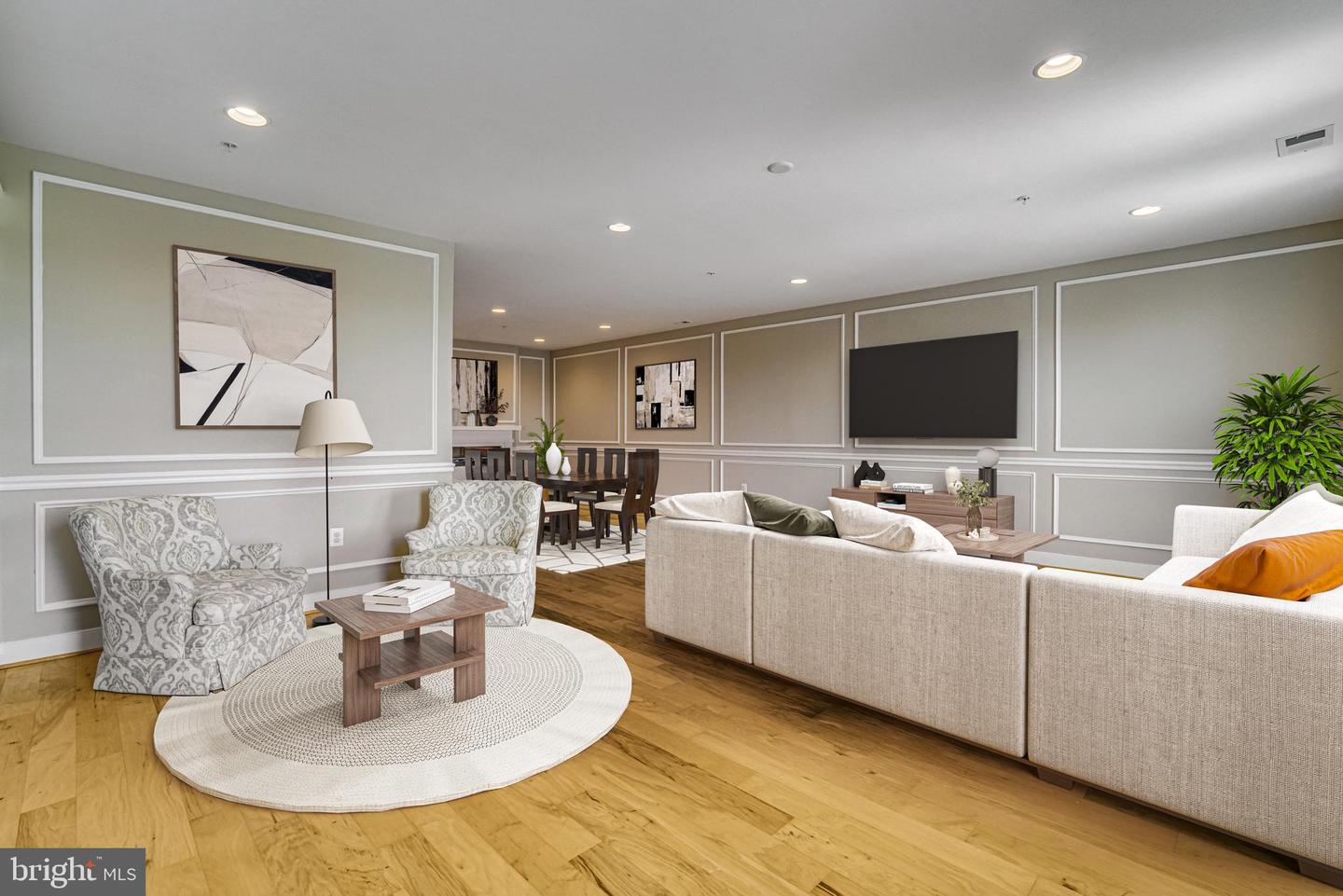 2110 POTOMAC AVE #102, ALEXANDRIA, Virginia 22301, 3 Bedrooms Bedrooms, ,2 BathroomsBathrooms,Residential,For sale,2110 POTOMAC AVE #102,VAAX2045784 MLS # VAAX2045784