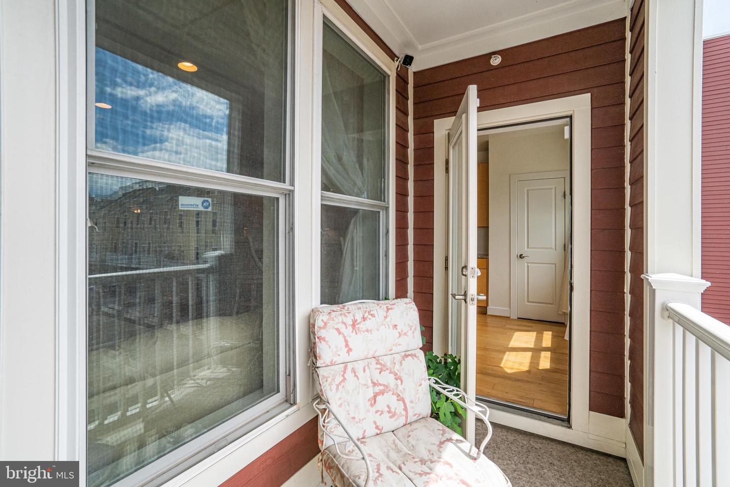 2110 POTOMAC AVE #102, ALEXANDRIA, Virginia 22301, 3 Bedrooms Bedrooms, ,2 BathroomsBathrooms,Residential,For sale,2110 POTOMAC AVE #102,VAAX2045784 MLS # VAAX2045784