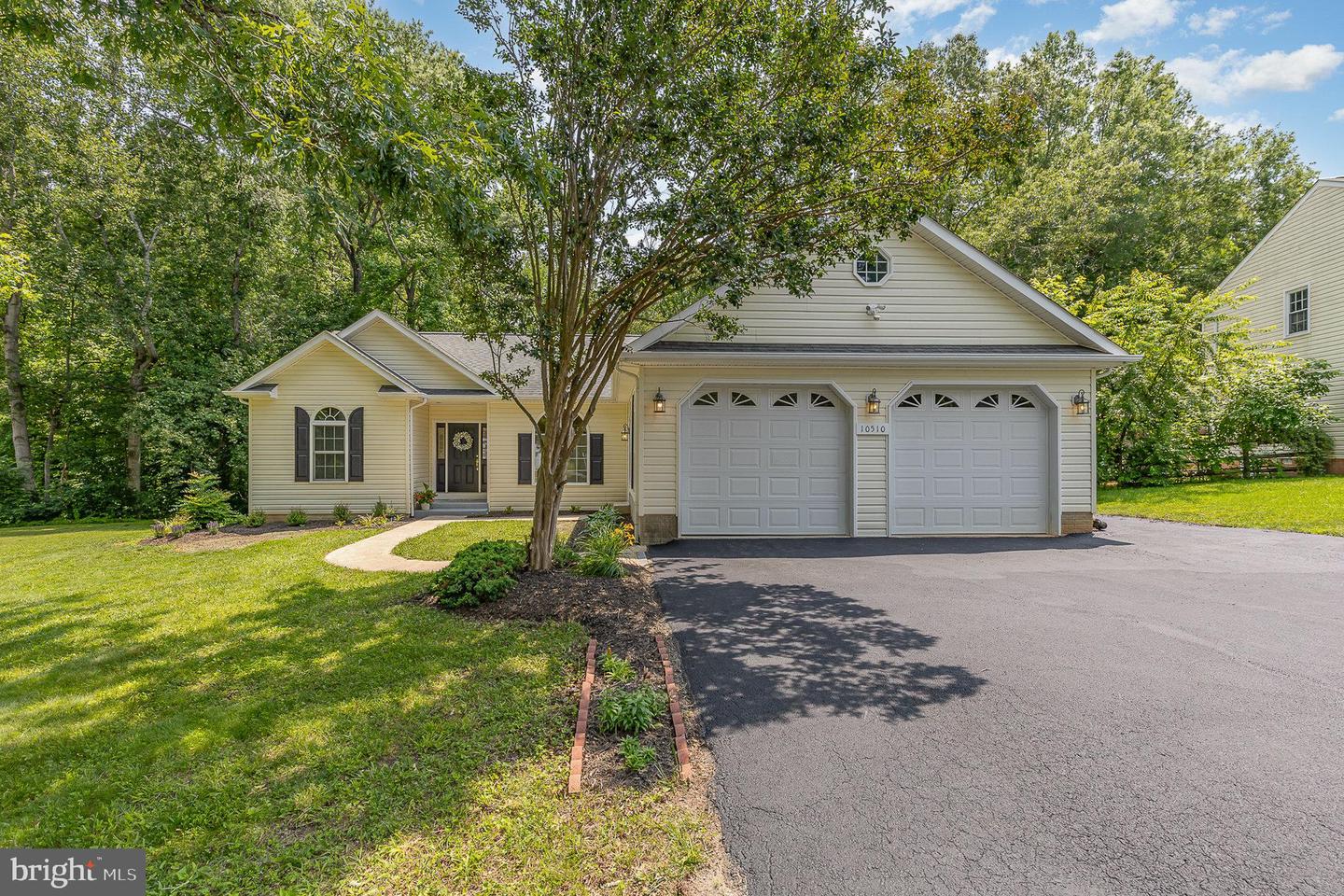 10510 NI RIVER DR, SPOTSYLVANIA, Virginia 22553, 3 Bedrooms Bedrooms, ,2 BathroomsBathrooms,Residential,For sale,10510 NI RIVER DR,VASP2033496 MLS # VASP2033496