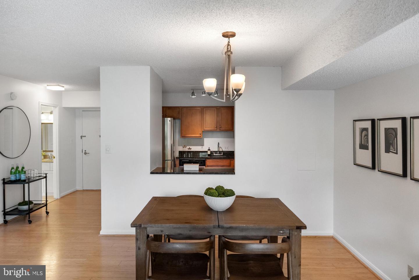 3800 POWELL LN #629, FALLS CHURCH, Virginia 22041, 1 Bedroom Bedrooms, ,1 BathroomBathrooms,Residential,For sale,3800 POWELL LN #629,VAFX2243666 MLS # VAFX2243666