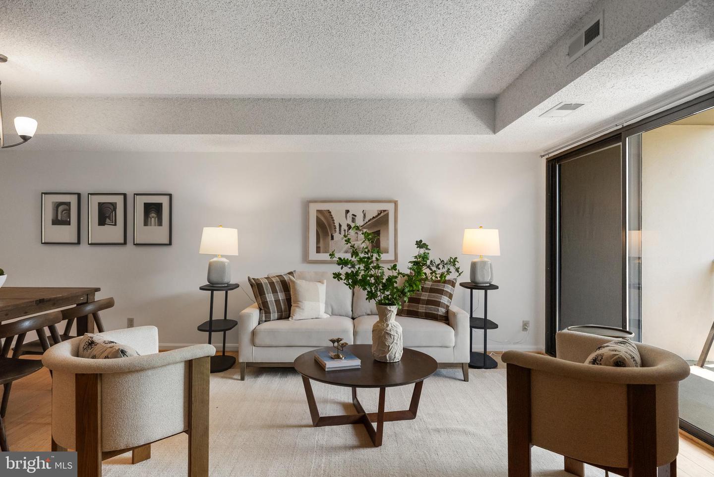 3800 POWELL LN #629, FALLS CHURCH, Virginia 22041, 1 Bedroom Bedrooms, ,1 BathroomBathrooms,Residential,For sale,3800 POWELL LN #629,VAFX2243666 MLS # VAFX2243666