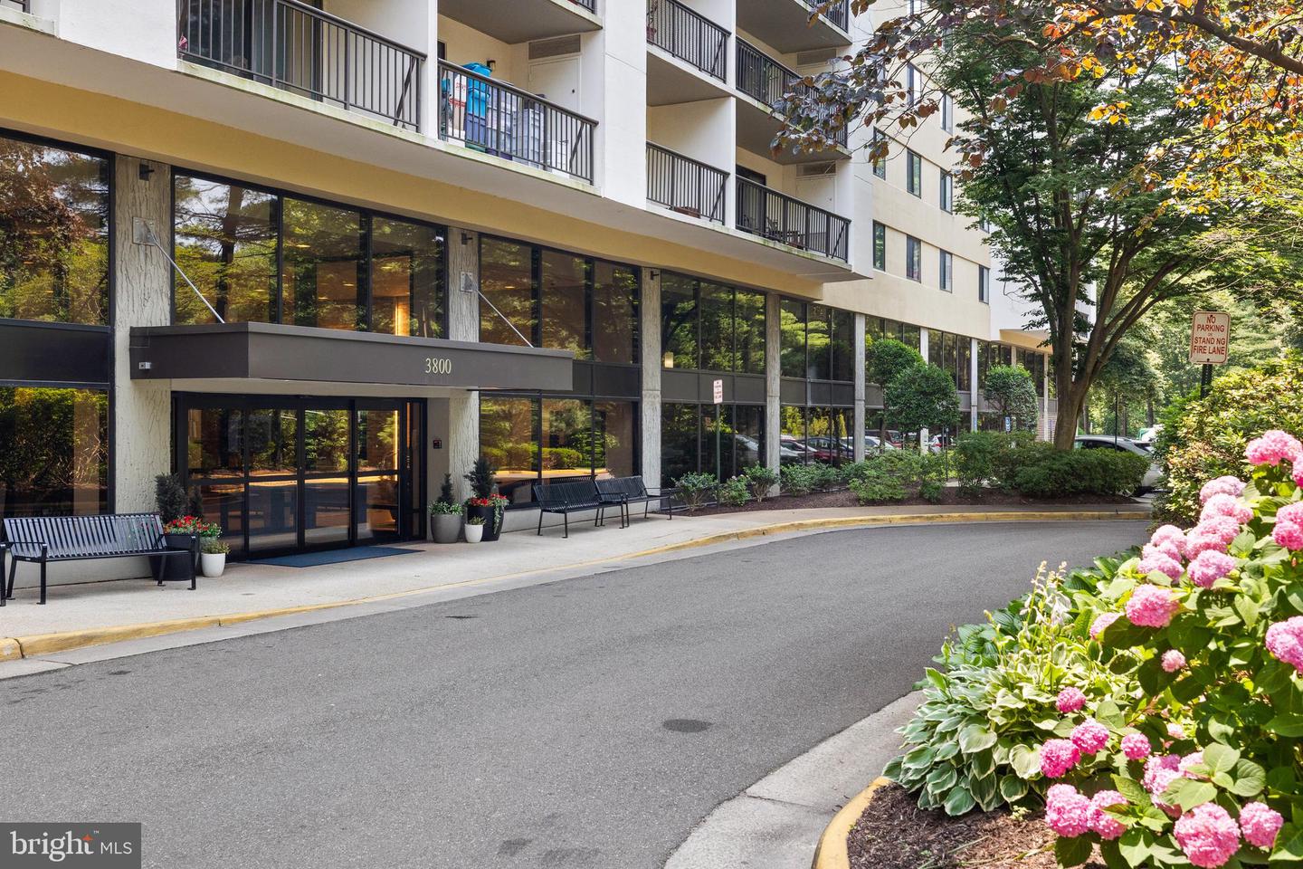 3800 POWELL LN #629, FALLS CHURCH, Virginia 22041, 1 Bedroom Bedrooms, ,1 BathroomBathrooms,Residential,For sale,3800 POWELL LN #629,VAFX2243666 MLS # VAFX2243666