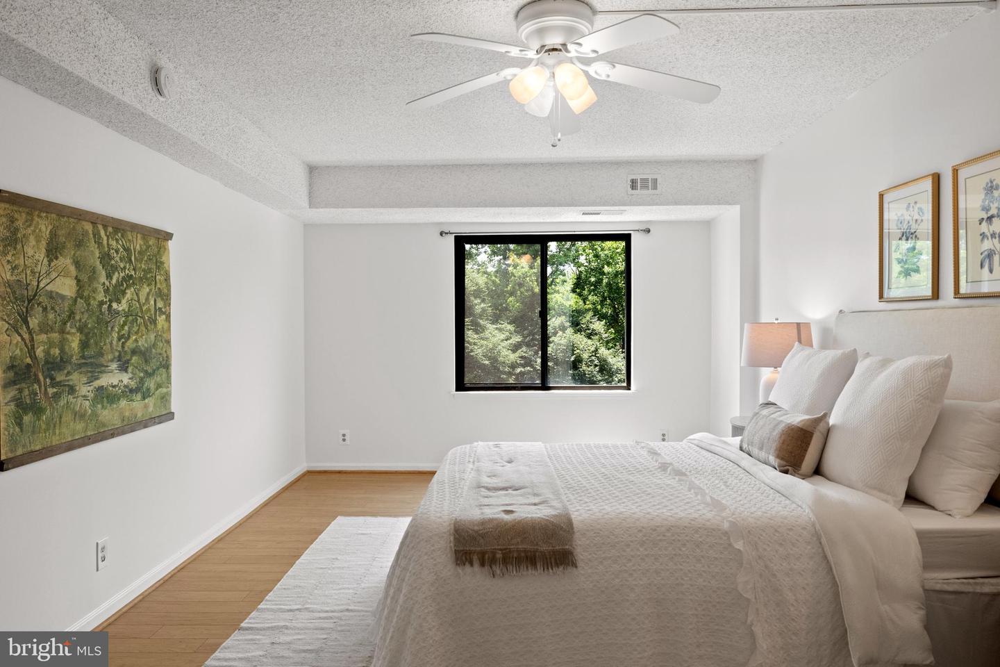3800 POWELL LN #629, FALLS CHURCH, Virginia 22041, 1 Bedroom Bedrooms, ,1 BathroomBathrooms,Residential,For sale,3800 POWELL LN #629,VAFX2243666 MLS # VAFX2243666
