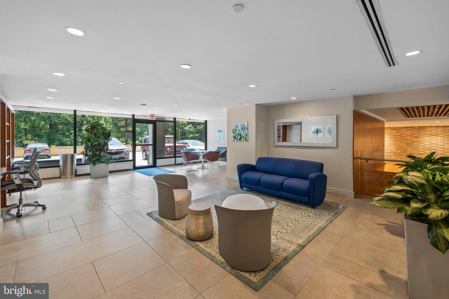 3800 POWELL LN #629, FALLS CHURCH, Virginia 22041, 1 Bedroom Bedrooms, ,1 BathroomBathrooms,Residential,For sale,3800 POWELL LN #629,VAFX2243666 MLS # VAFX2243666
