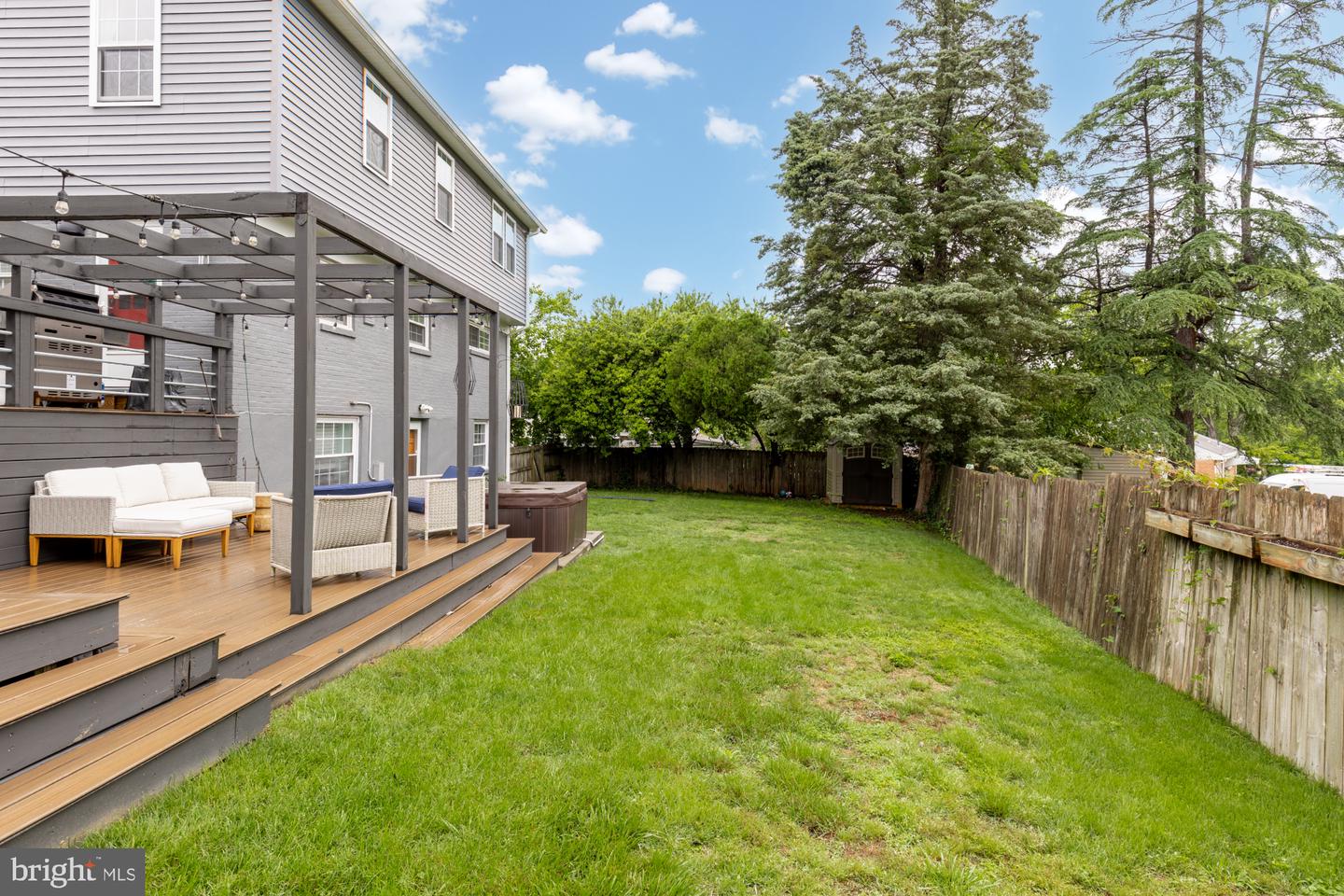 6109 HOUSTON CT, ALEXANDRIA, Virginia 22310, 5 Bedrooms Bedrooms, ,3 BathroomsBathrooms,Residential,For sale,6109 HOUSTON CT,VAFX2243712 MLS # VAFX2243712