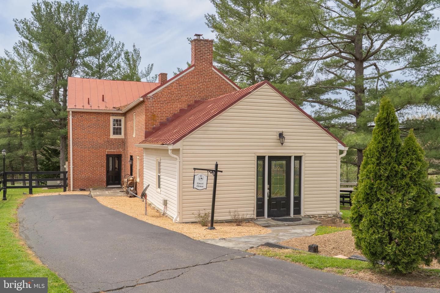 15158 BERLIN TPKE, PURCELLVILLE, Virginia 20132, 6 Bedrooms Bedrooms, ,4 BathroomsBathrooms,Farm,For sale,15158 BERLIN TPKE,VALO2098840 MLS # VALO2098840