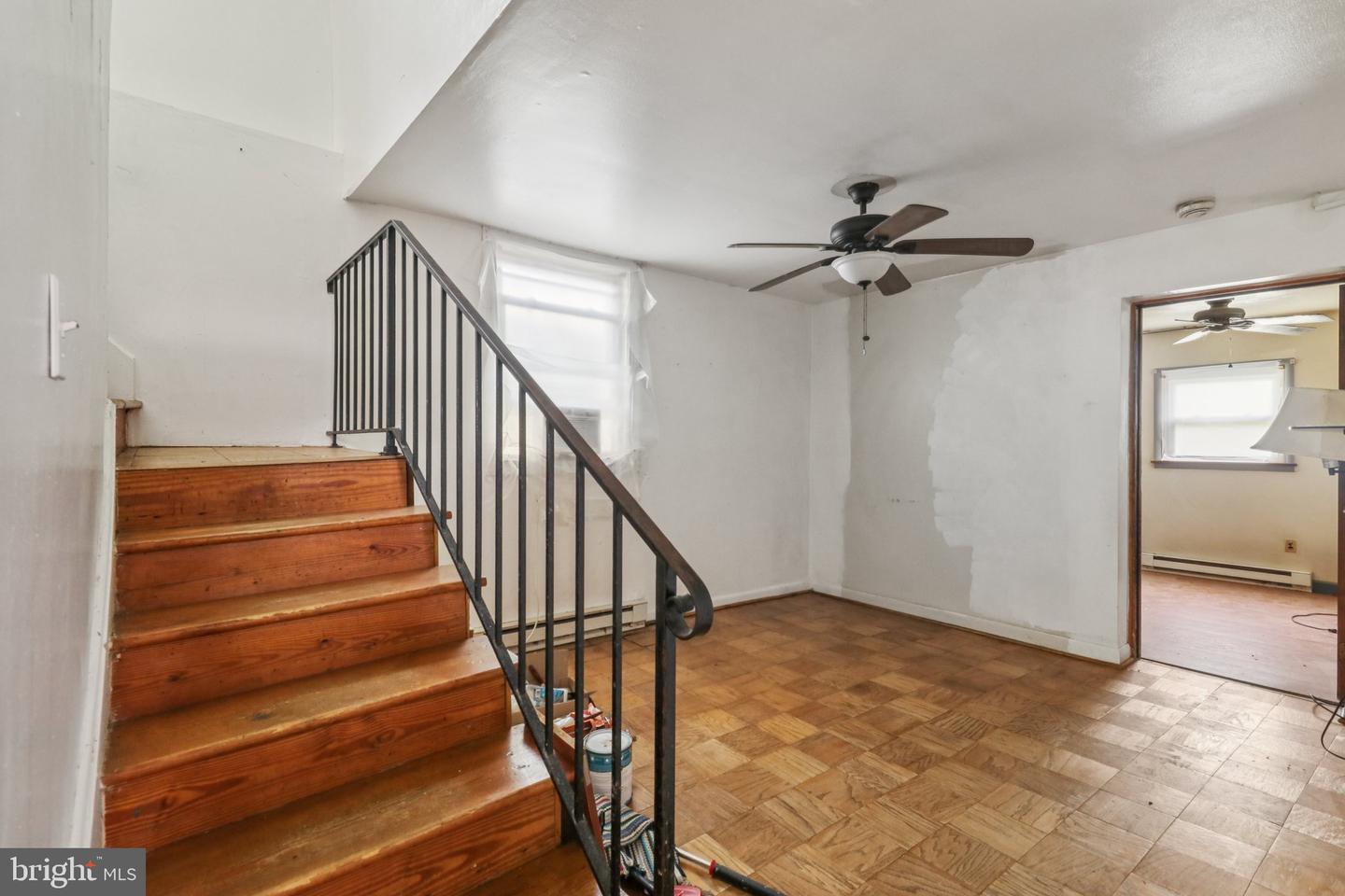 8444 WOODLAWN ST, ALEXANDRIA, Virginia 22309, 3 Bedrooms Bedrooms, ,2 BathroomsBathrooms,Residential,For sale,8444 WOODLAWN ST,VAFX2243720 MLS # VAFX2243720