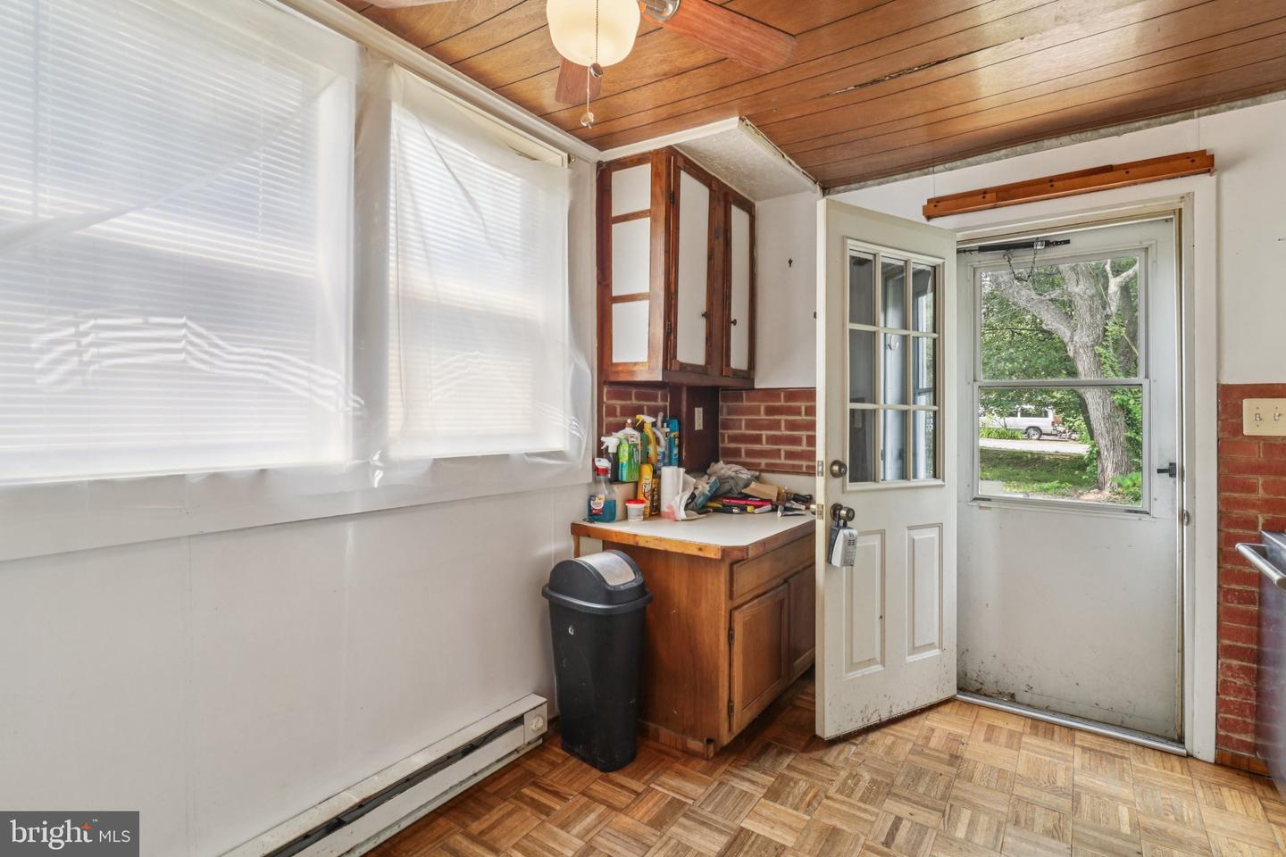 8444 WOODLAWN ST, ALEXANDRIA, Virginia 22309, 3 Bedrooms Bedrooms, ,2 BathroomsBathrooms,Residential,For sale,8444 WOODLAWN ST,VAFX2243720 MLS # VAFX2243720