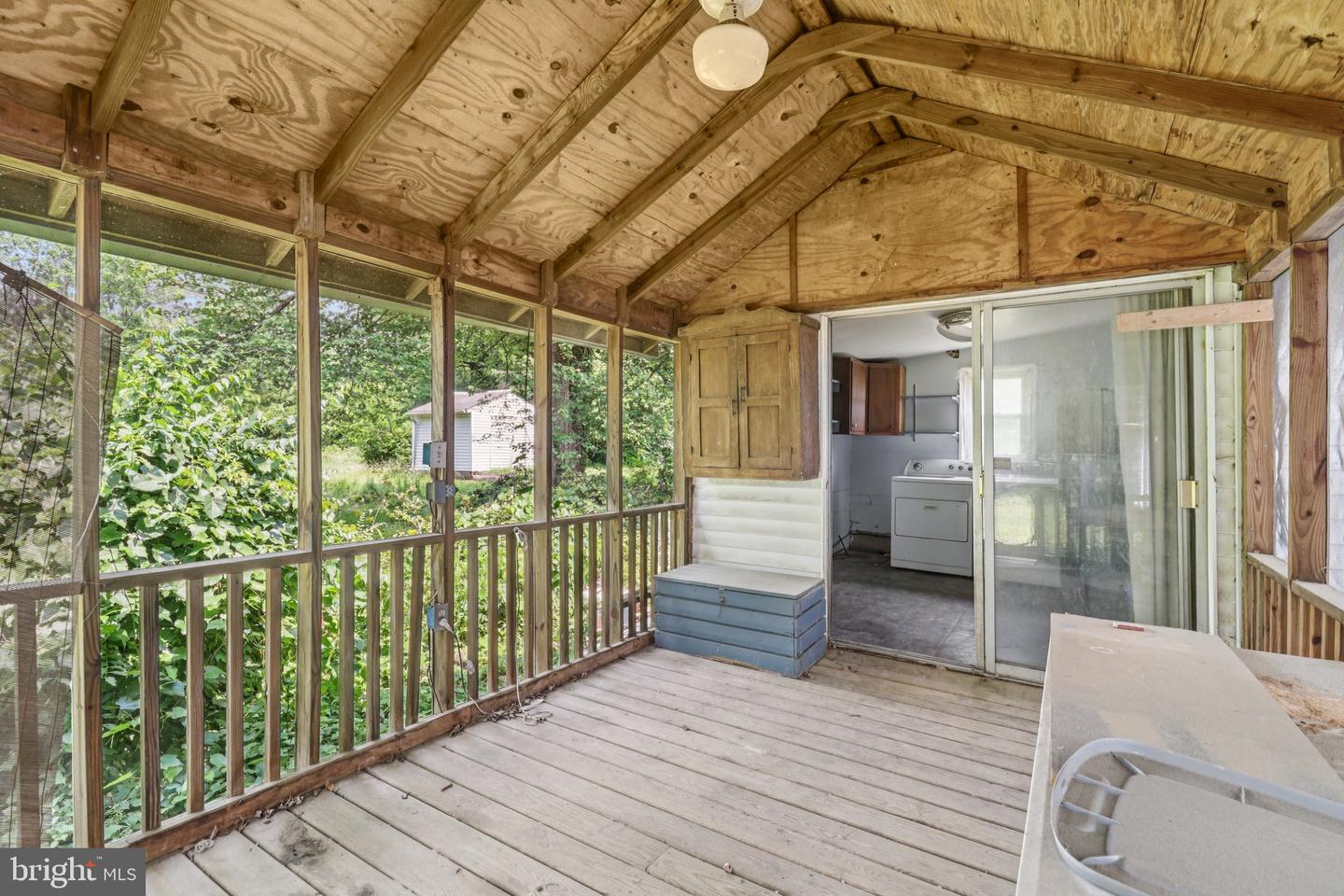 8444 WOODLAWN ST, ALEXANDRIA, Virginia 22309, 3 Bedrooms Bedrooms, ,2 BathroomsBathrooms,Residential,For sale,8444 WOODLAWN ST,VAFX2243720 MLS # VAFX2243720