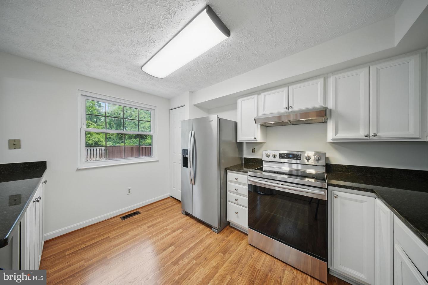 10401 GRAYSTONE CT, OAKTON, Virginia 22124, 3 Bedrooms Bedrooms, ,2 BathroomsBathrooms,Residential,For sale,10401 GRAYSTONE CT,VAFX2243726 MLS # VAFX2243726