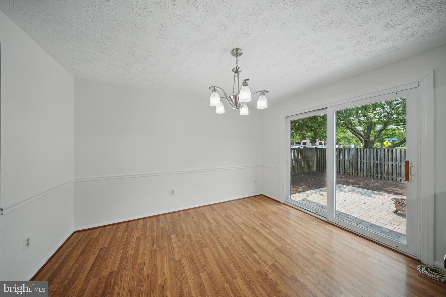10401 GRAYSTONE CT, OAKTON, Virginia 22124, 3 Bedrooms Bedrooms, ,2 BathroomsBathrooms,Residential,For sale,10401 GRAYSTONE CT,VAFX2243726 MLS # VAFX2243726