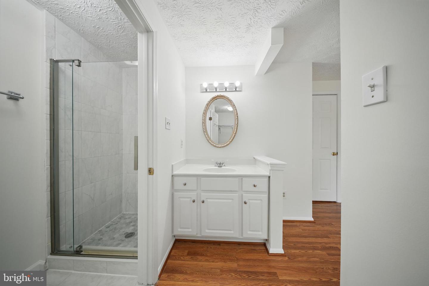 10401 GRAYSTONE CT, OAKTON, Virginia 22124, 3 Bedrooms Bedrooms, ,2 BathroomsBathrooms,Residential,For sale,10401 GRAYSTONE CT,VAFX2243726 MLS # VAFX2243726
