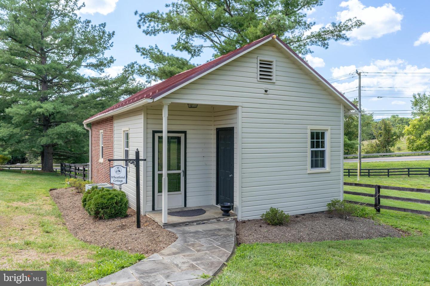 15158 BERLIN TPKE, PURCELLVILLE, Virginia 20132, ,Land,For sale,15158 BERLIN TPKE,VALO2098842 MLS # VALO2098842