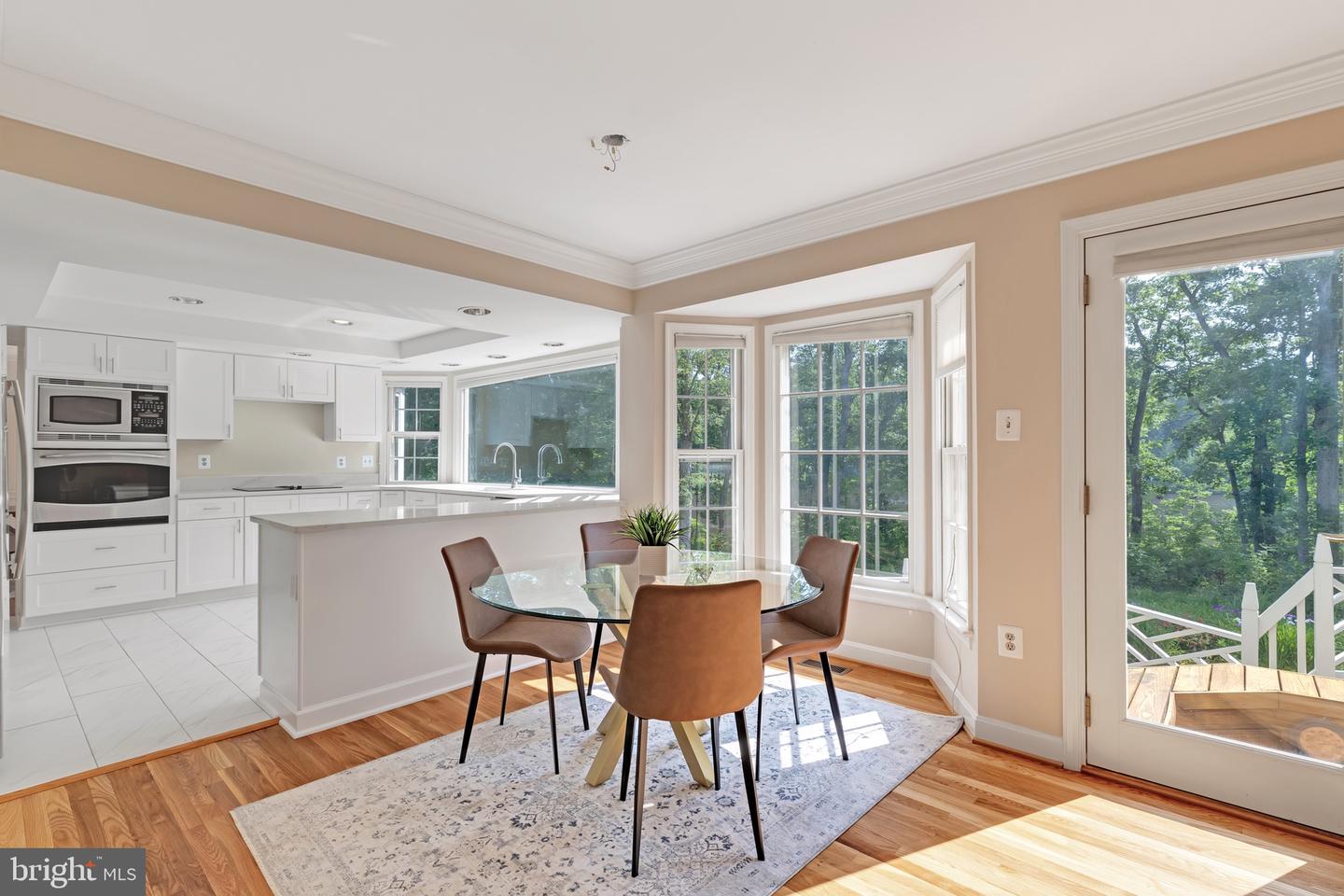 8414 LAKE CREST TER, FAIRFAX STATION, Virginia 22039, 5 Bedrooms Bedrooms, ,4 BathroomsBathrooms,Residential,For sale,8414 LAKE CREST TER,VAFX2218342 MLS # VAFX2218342