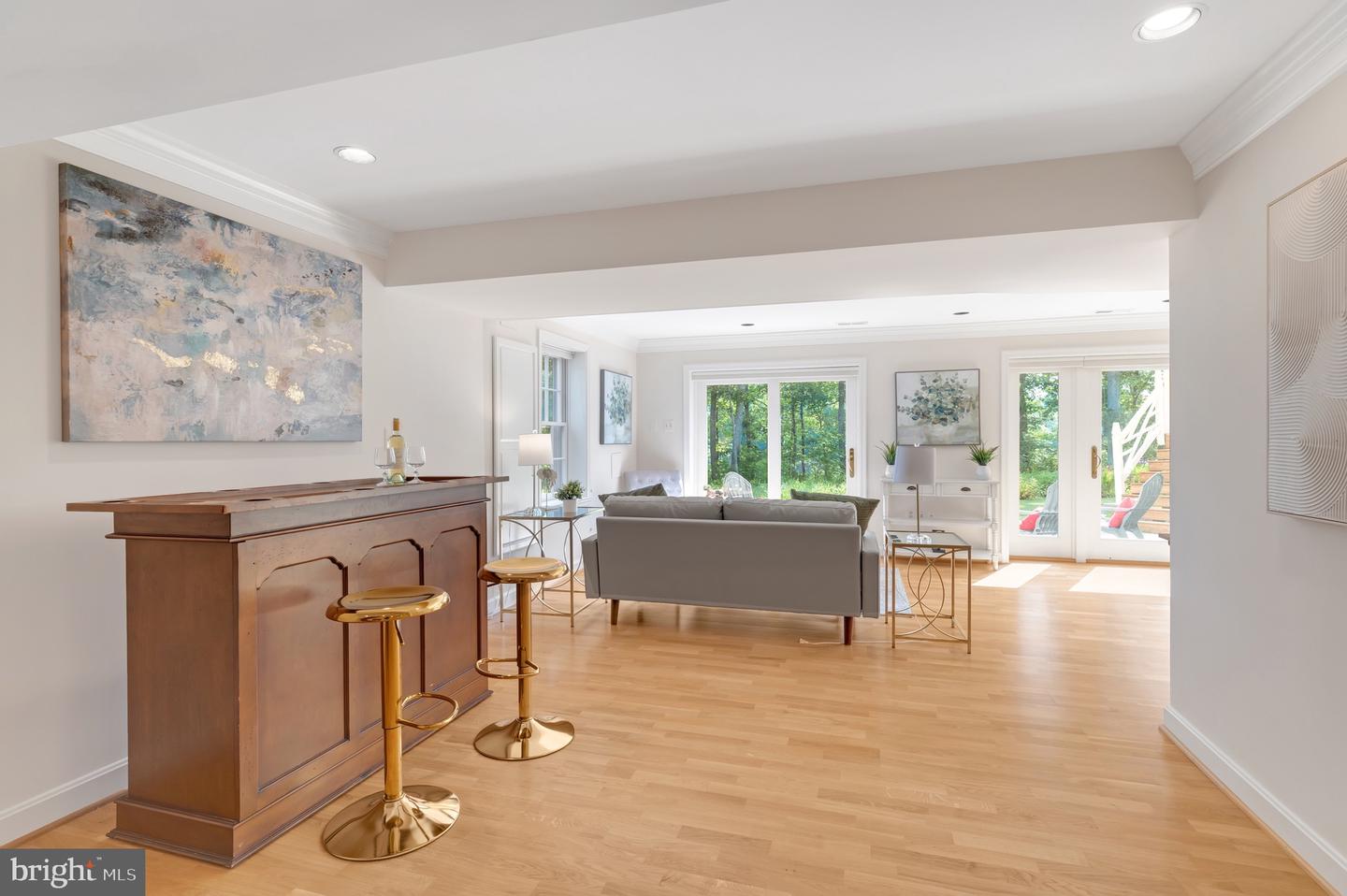 8414 LAKE CREST TER, FAIRFAX STATION, Virginia 22039, 5 Bedrooms Bedrooms, ,4 BathroomsBathrooms,Residential,For sale,8414 LAKE CREST TER,VAFX2218342 MLS # VAFX2218342