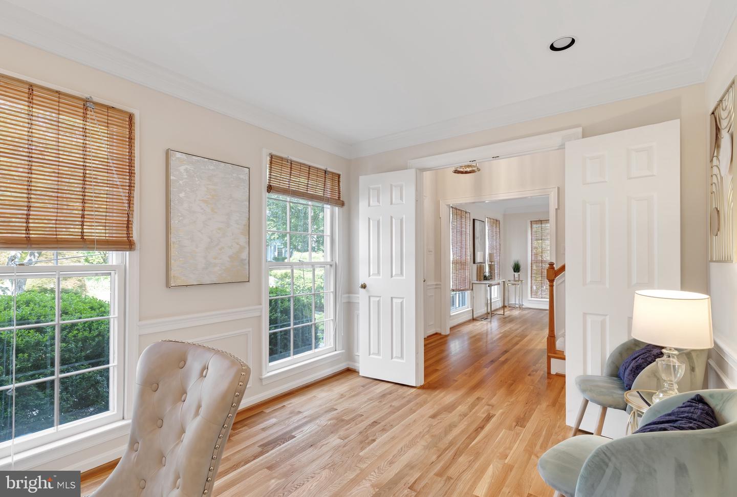 8414 LAKE CREST TER, FAIRFAX STATION, Virginia 22039, 5 Bedrooms Bedrooms, ,4 BathroomsBathrooms,Residential,For sale,8414 LAKE CREST TER,VAFX2218342 MLS # VAFX2218342