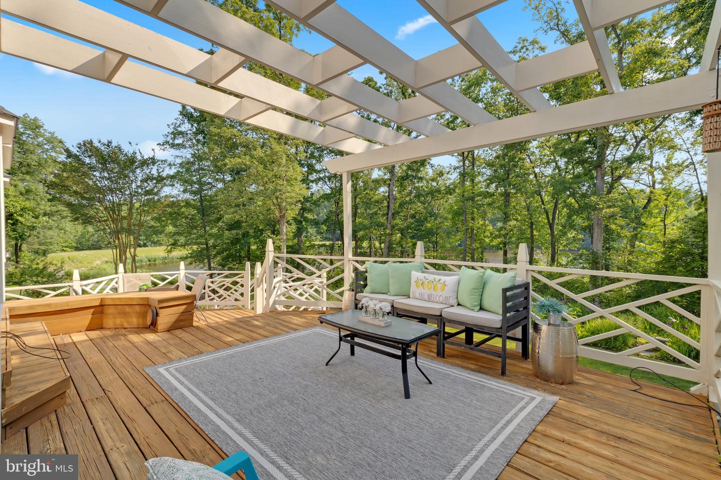 8414 LAKE CREST TER, FAIRFAX STATION, Virginia 22039, 5 Bedrooms Bedrooms, ,4 BathroomsBathrooms,Residential,For sale,8414 LAKE CREST TER,VAFX2218342 MLS # VAFX2218342