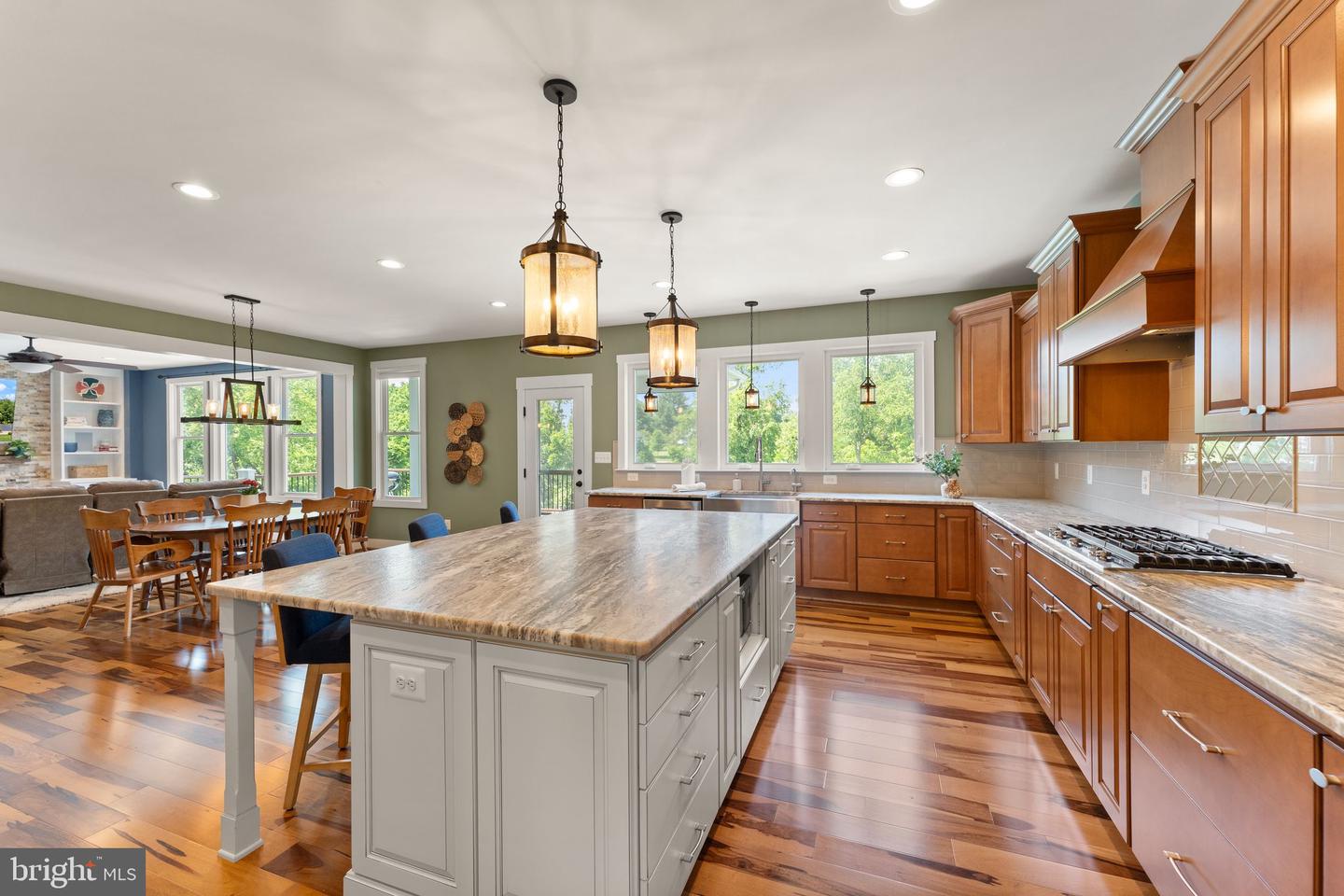 36976 WALNUT PARK LN, PURCELLVILLE, Virginia 20132, 5 Bedrooms Bedrooms, ,5 BathroomsBathrooms,Residential,For sale,36976 WALNUT PARK LN,VALO2089500 MLS # VALO2089500