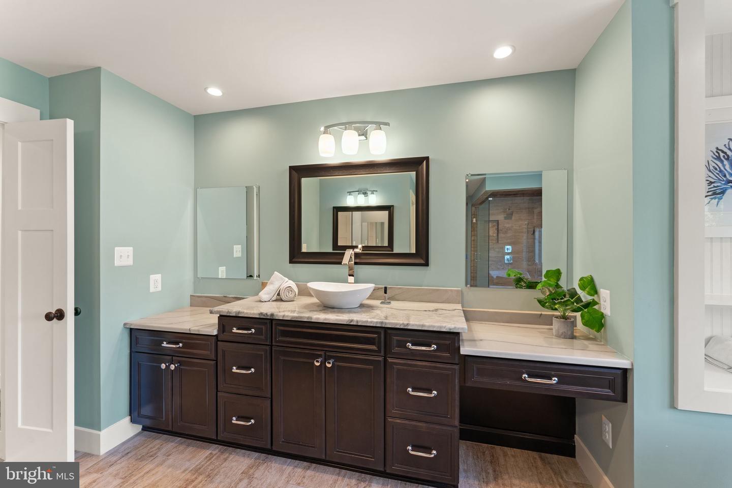 36976 WALNUT PARK LN, PURCELLVILLE, Virginia 20132, 5 Bedrooms Bedrooms, ,5 BathroomsBathrooms,Residential,For sale,36976 WALNUT PARK LN,VALO2089500 MLS # VALO2089500