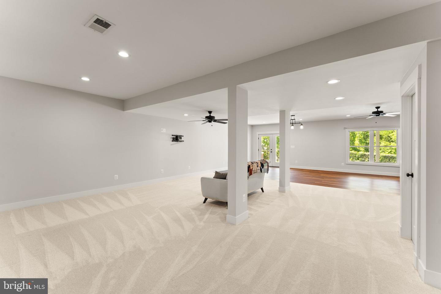 36976 WALNUT PARK LN, PURCELLVILLE, Virginia 20132, 5 Bedrooms Bedrooms, ,5 BathroomsBathrooms,Residential,For sale,36976 WALNUT PARK LN,VALO2089500 MLS # VALO2089500