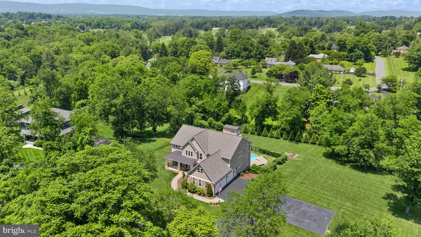 36976 WALNUT PARK LN, PURCELLVILLE, Virginia 20132, 5 Bedrooms Bedrooms, ,5 BathroomsBathrooms,Residential,For sale,36976 WALNUT PARK LN,VALO2089500 MLS # VALO2089500