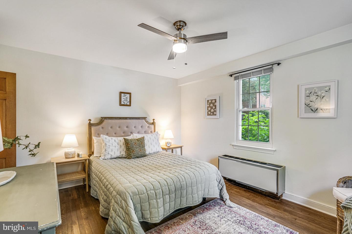 2 AUBURN CT #A, ALEXANDRIA, Virginia 22305, 2 Bedrooms Bedrooms, ,1 BathroomBathrooms,Residential,For sale,2 AUBURN CT #A,VAAX2042796 MLS # VAAX2042796