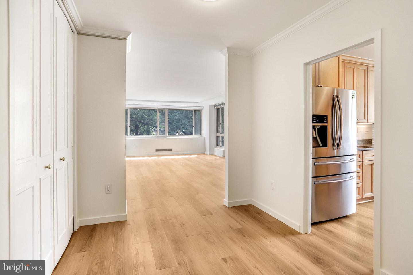 4101 CATHEDRAL AVE NW #711, WASHINGTON, District Of Columbia 20016, 2 Bedrooms Bedrooms, ,2 BathroomsBathrooms,Residential,For sale,4101 CATHEDRAL AVE NW #711,DCDC2191100 MLS # DCDC2191100