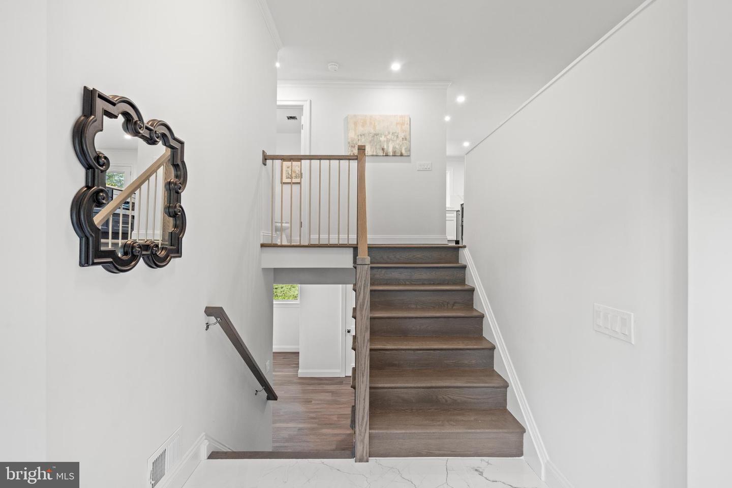 1112 NEAL DR, ALEXANDRIA, Virginia 22308, 5 Bedrooms Bedrooms, ,3 BathroomsBathrooms,Residential,For sale,1112 NEAL DR,VAFX2229096 MLS # VAFX2229096